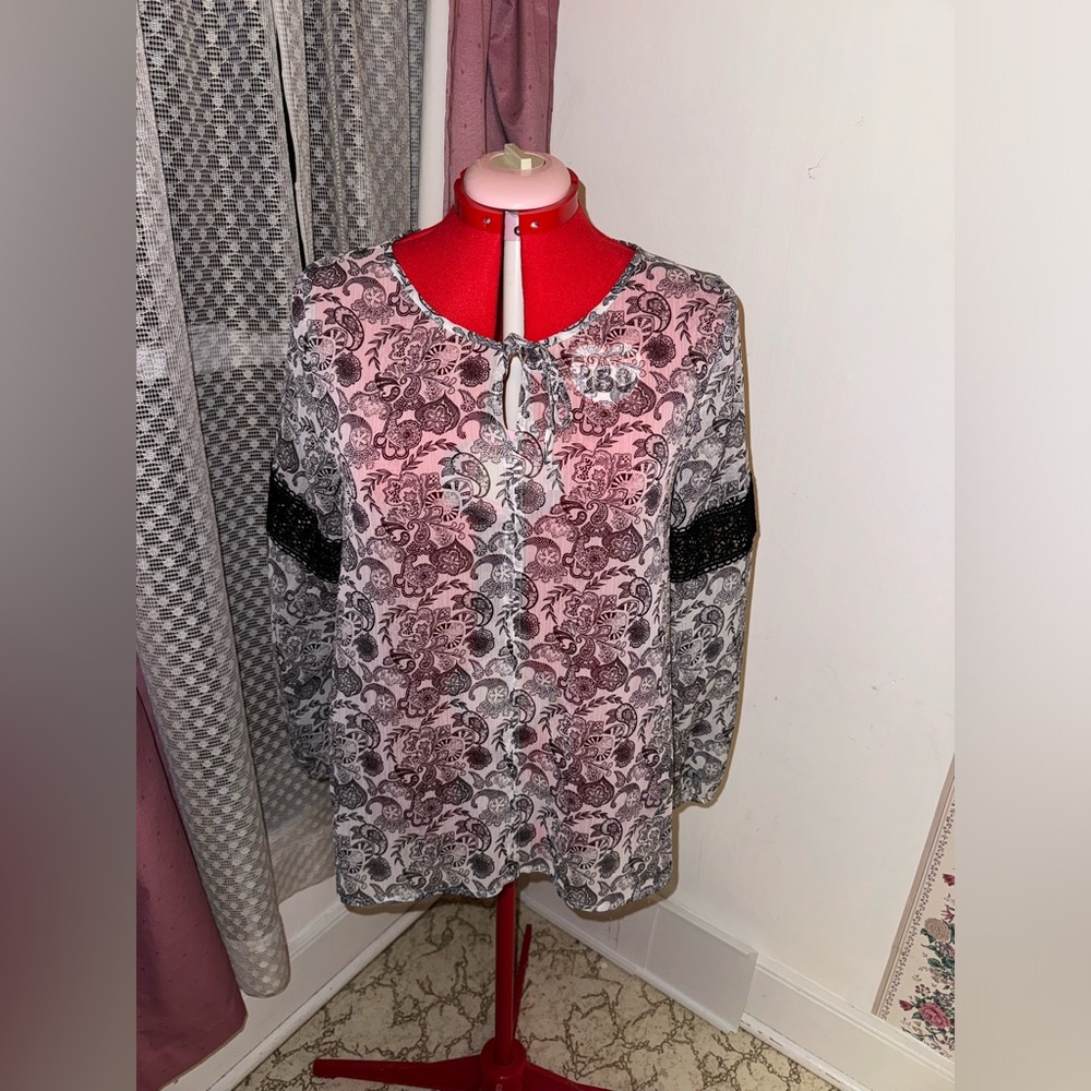 Black and White Patterned Blouse